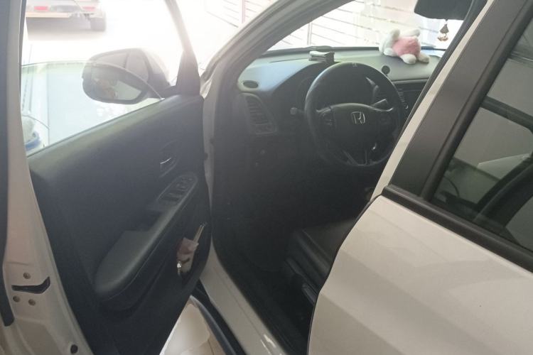 Used Honda Vezel 2018 1.5L CVT 2WD Technology Elite Model Driver Seat