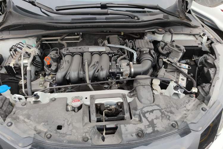 Used Honda Vezel 2018 1.5L CVT 2WD Technology Elite Model Engine Bay