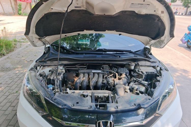 Used Honda Vezel 2018 1.5L CVT 2WD Technology Elite Model Engine Bay
