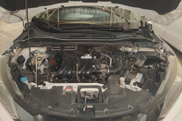 Used Honda Vezel 2018 1.5L CVT 2WD Technology Elite Model Engine Bay