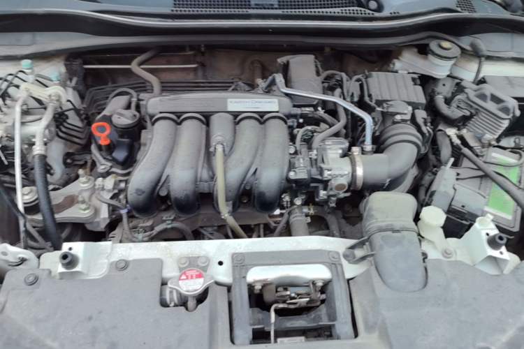 Used Honda Vezel 2018 1.5L CVT 2WD Technology Elite Model Engine Bay