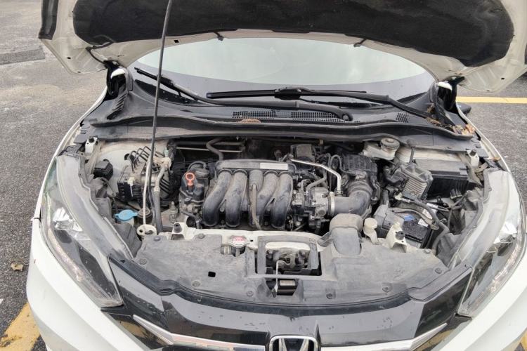 Used Honda Vezel 2018 1.5L CVT 2WD Technology Elite Model Engine Bay