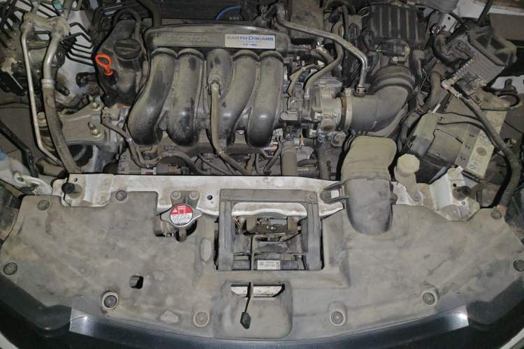 Used Honda Vezel 2018 1.5L CVT 2WD Technology Elite Model Engine Bay