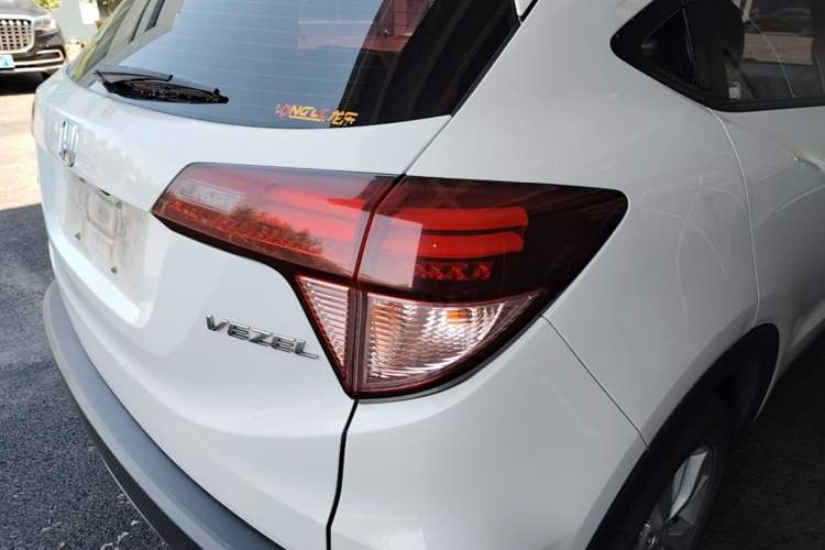 Used Honda Vezel 2018 1.5L CVT 2WD Technology Elite Model Exterior 3