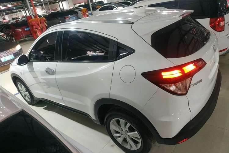 Used Honda Vezel 2018 1.5L CVT 2WD Technology Elite Model Exterior 3