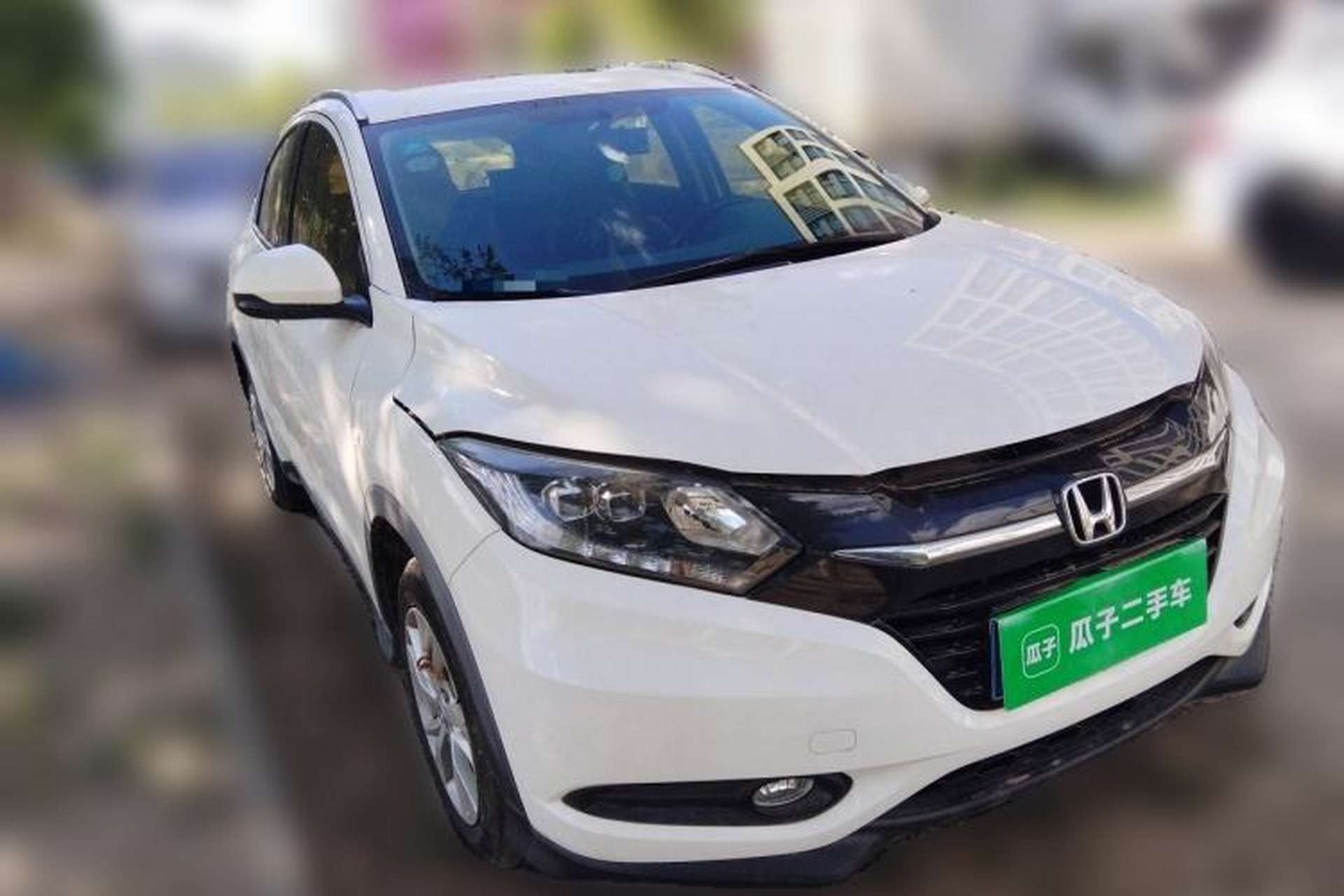 Used Honda Vezel 2018 1.5L CVT 2WD Technology Elite Model Front Right 45 Deg