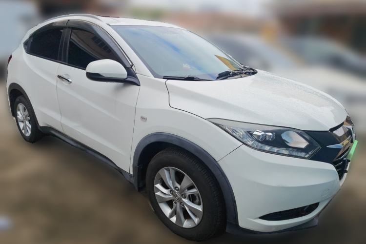 Used Honda Vezel 2018 1.5L CVT 2WD Technology Elite Model Front Right 45 Deg