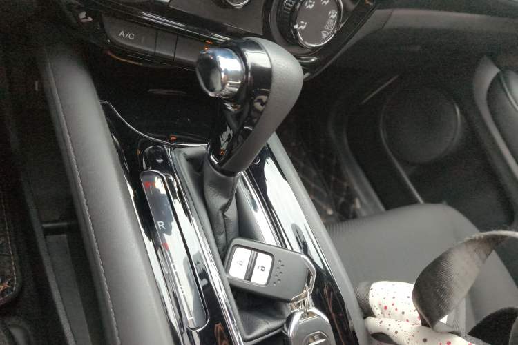 Used Honda Vezel 2018 1.5L CVT 2WD Technology Elite Model Gear Lever