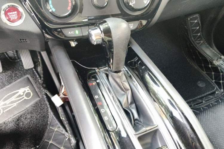 Used Honda Vezel 2018 1.5L CVT 2WD Technology Elite Model Gear Lever