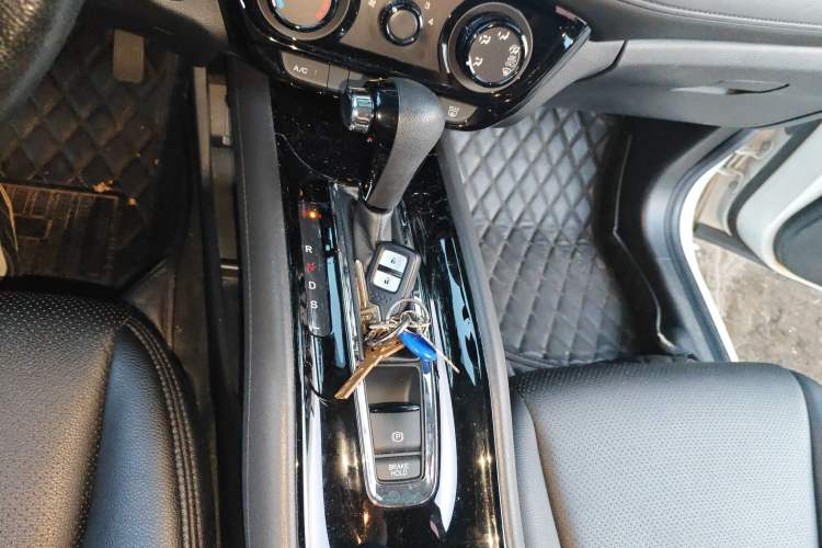Used Honda Vezel 2018 1.5L CVT 2WD Technology Elite Model Gear Lever