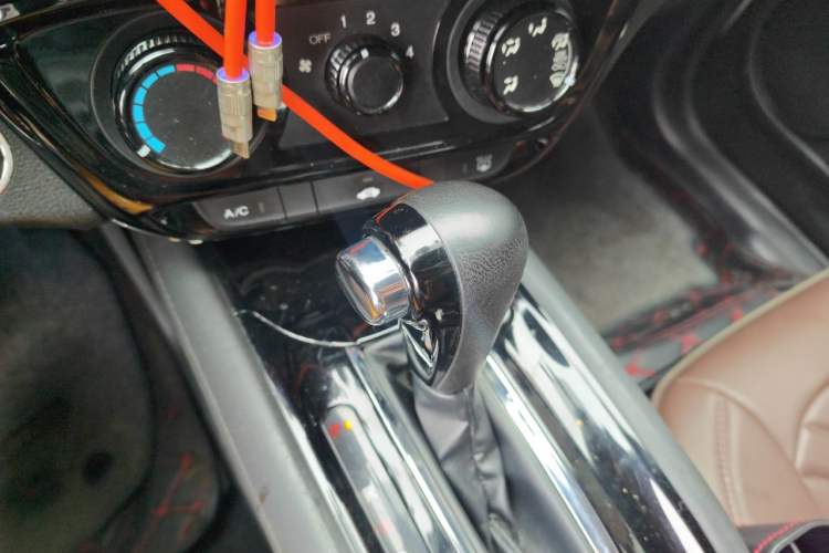 Used Honda Vezel 2018 1.5L CVT 2WD Technology Elite Model Gear Lever