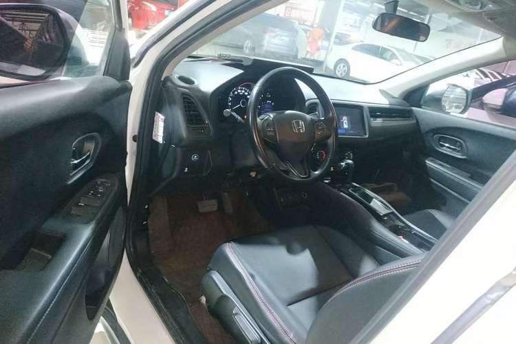Used Honda Vezel 2018 1.5L CVT 2WD Technology Elite Model Interior 2