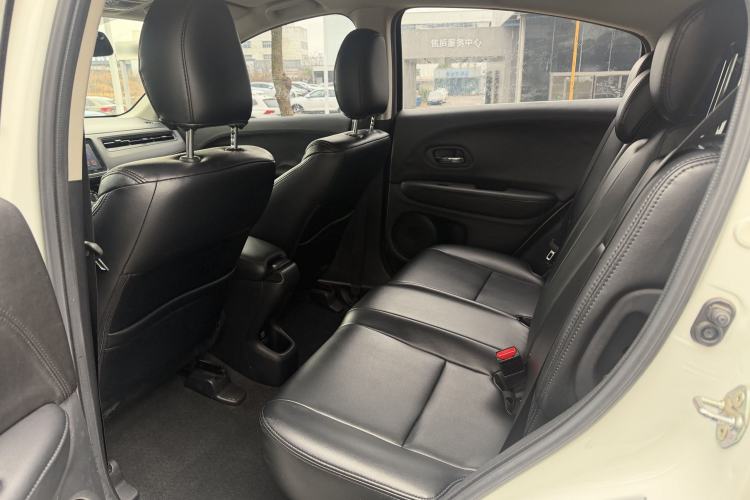 Used Honda Vezel 2018 1.5L CVT 2WD Technology Elite Model Interior 2
