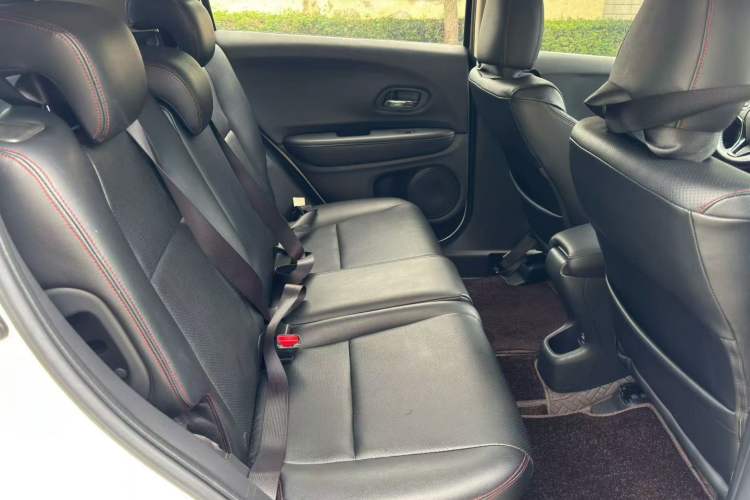 Used Honda Vezel 2018 1.5L CVT 2WD Technology Elite Model Interior 3