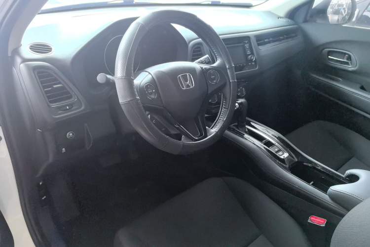 Used Honda Vezel 2018 1.5L CVT 2WD Technology Elite Model Interior 3