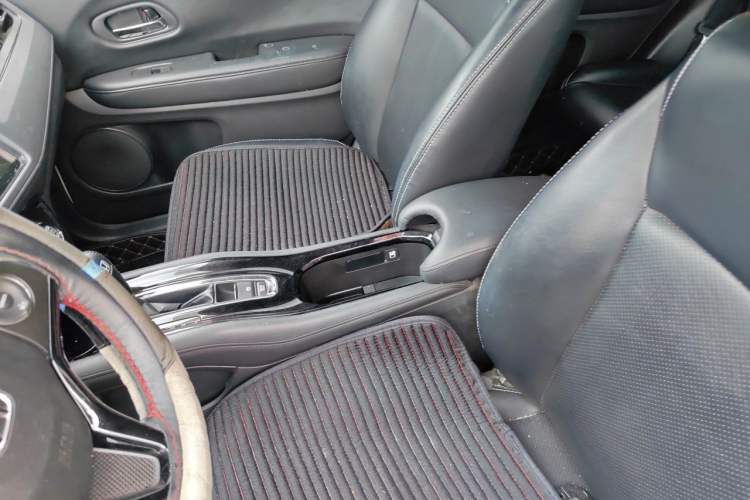 Used Honda Vezel 2018 1.5L CVT 2WD Technology Elite Model Left Front Seat