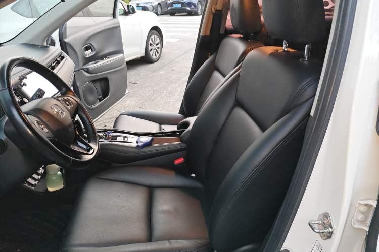 Used Honda Vezel 2018 1.5L CVT 2WD Technology Elite Model Left Front Seat