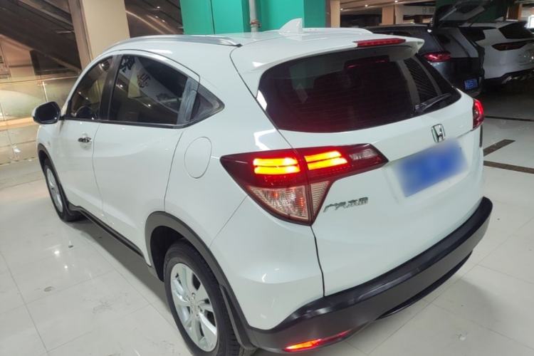 Used Honda Vezel 2018 1.5L CVT 2WD Technology Elite Model Rear Left 45 Deg
