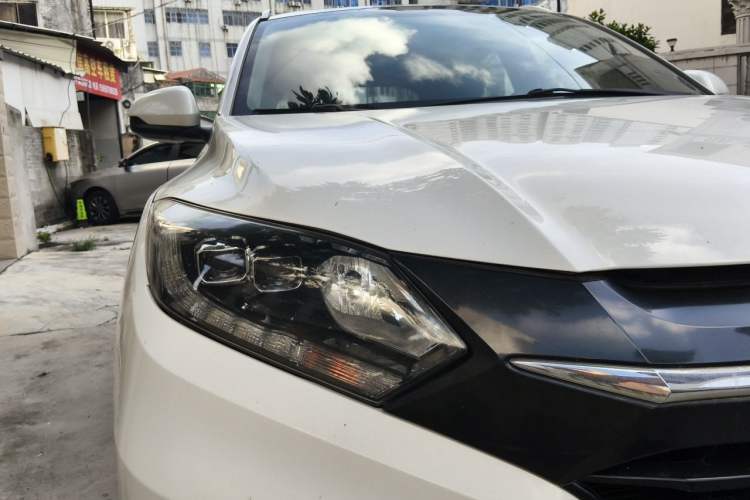 Used Honda Vezel 2018 1.5L CVT 2WD Technology Elite Model Right Front Headlight