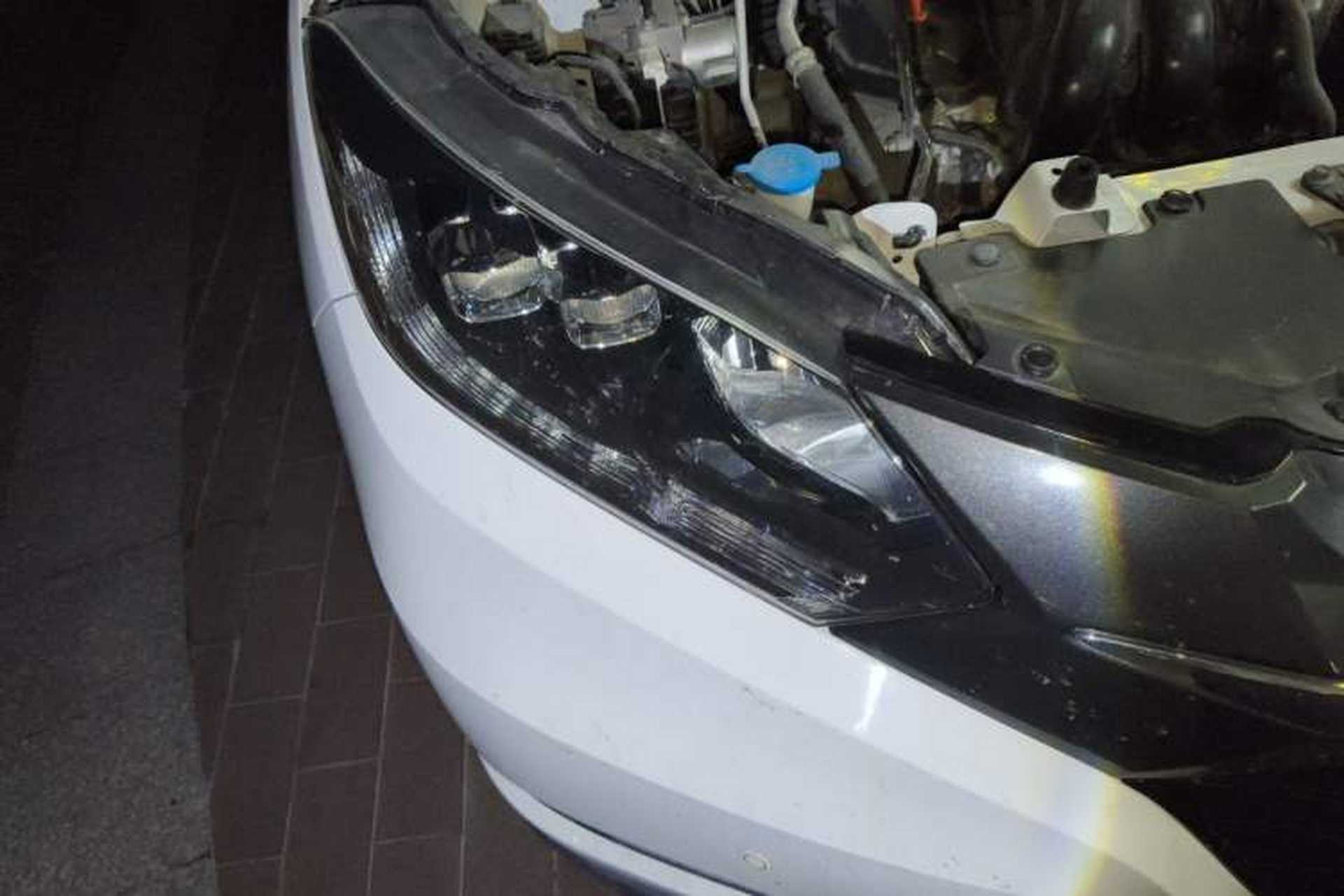 Used Honda Vezel 2018 1.5L CVT 2WD Technology Elite Model Right Front Headlight