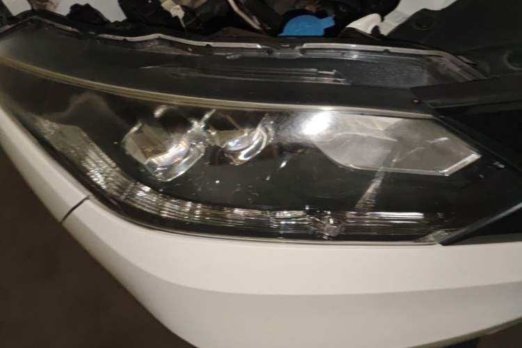 Used Honda Vezel 2018 1.5L CVT 2WD Technology Elite Model Right Front Headlight