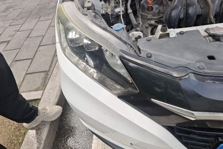 Used Honda Vezel 2018 1.5L CVT 2WD Technology Elite Model Right Front Headlight