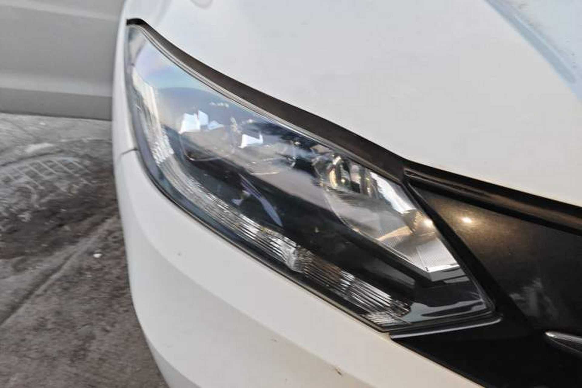 Used Honda Vezel 2018 1.5L CVT 2WD Technology Elite Model Right Front Headlight