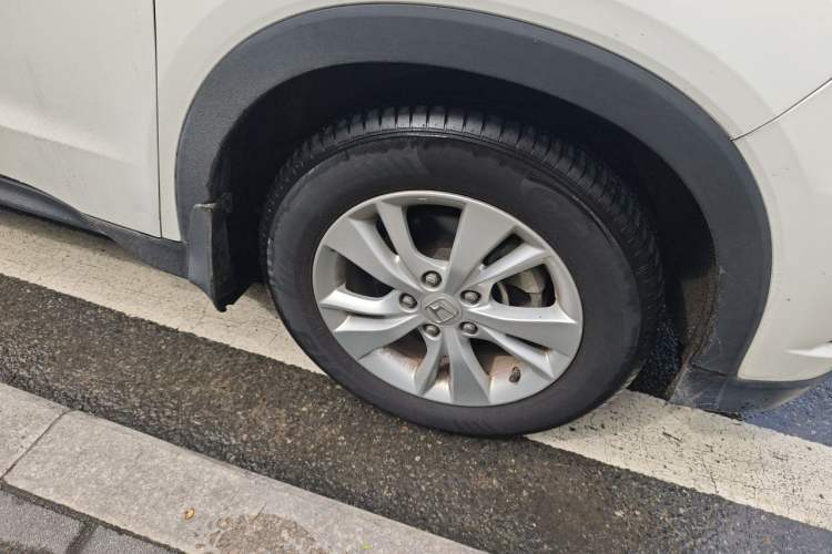 Used Honda Vezel 2018 1.5L CVT 2WD Technology Elite Model Right Front Wheel Hub