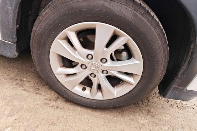 Used Honda Vezel 2018 1.5L CVT 2WD Technology Elite Model Right Front Wheel Hub