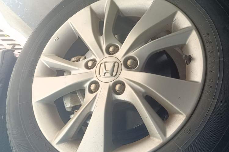Used Honda Vezel 2018 1.5L CVT 2WD Technology Elite Model Right Front Wheel Hub