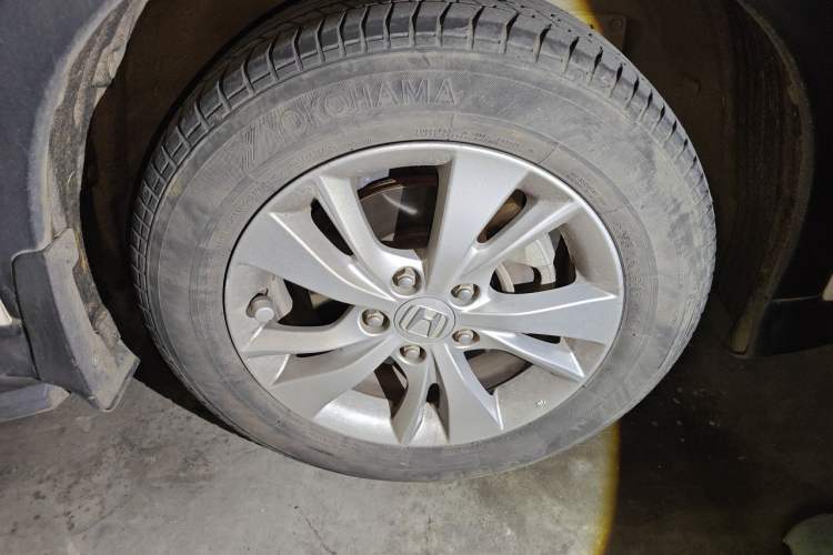 Used Honda Vezel 2018 1.5L CVT 2WD Technology Elite Model Right Front Wheel Hub