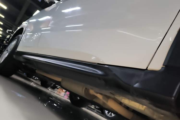 Used Honda Vezel 2018 1.5L CVT 2WD Technology Elite Model Right Side Sill