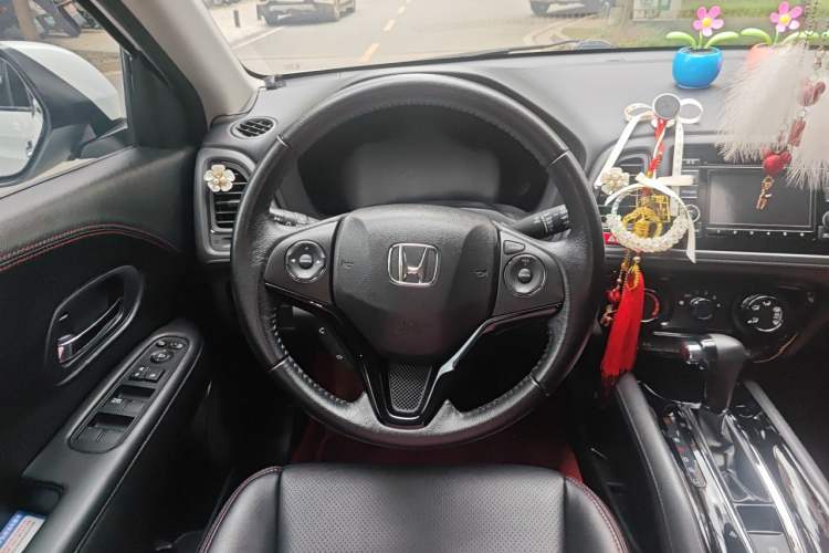 Used Honda Vezel 2018 1.5L CVT 2WD Technology Elite Model Steering Wheel