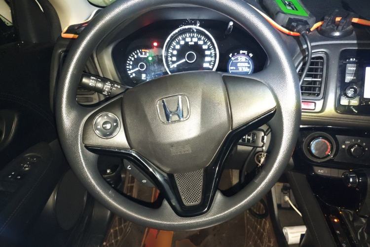 Used Honda Vezel 2018 1.5L CVT 2WD Technology Elite Model Steering Wheel