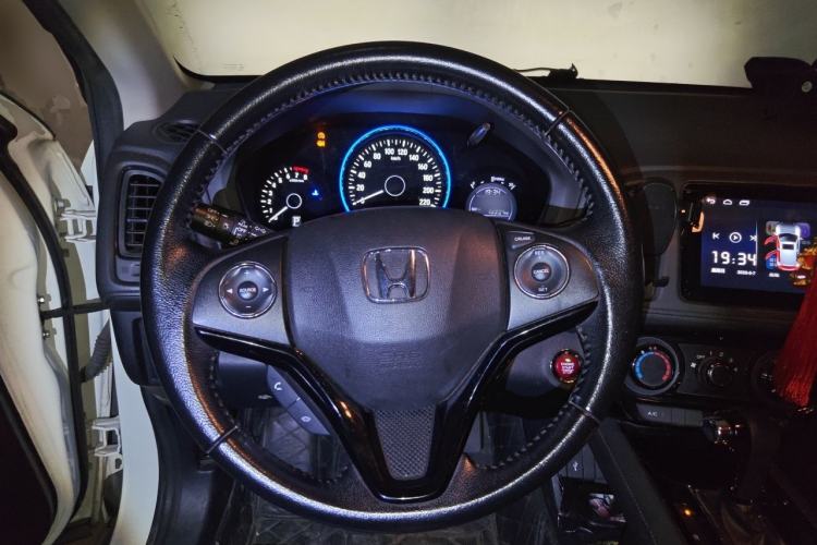 Used Honda Vezel 2018 1.5L CVT 2WD Technology Elite Model Steering Wheel