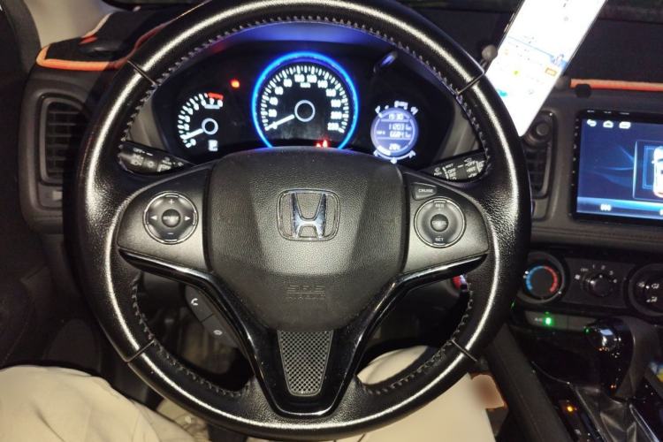 Used Honda Vezel 2018 1.5L CVT 2WD Technology Elite Model Steering Wheel
