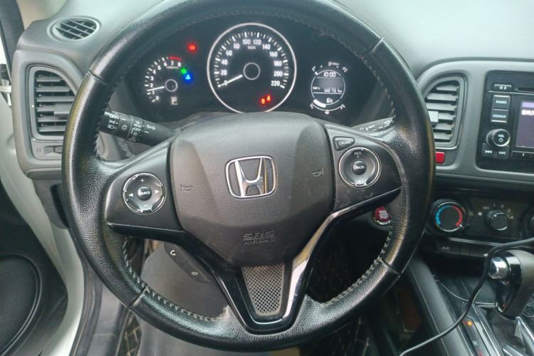 Used Honda Vezel 2018 1.5L CVT 2WD Technology Elite Model Steering Wheel