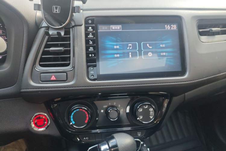 Used Honda Vezel 2019 1.5L CVT Luxury Model China VI Audio And AC Panel