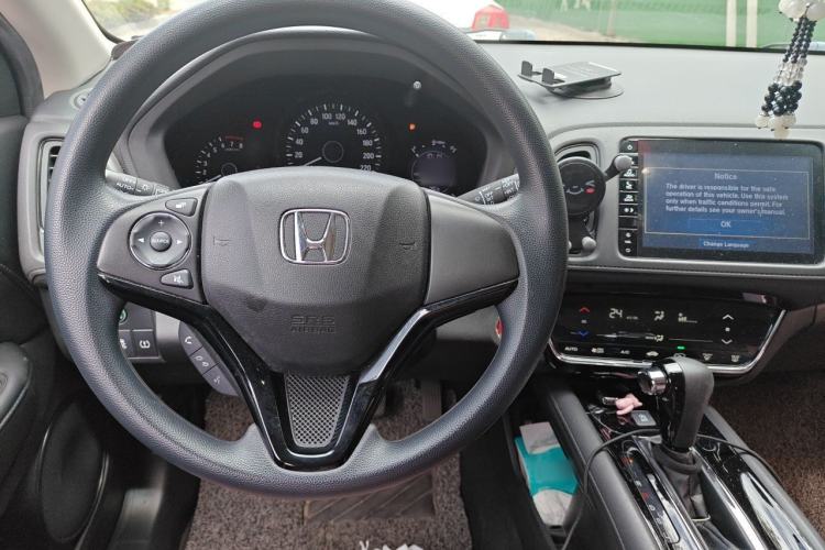 Used Honda Vezel 2019 220 TURBO CVT Luxury Edition China VI Center Console