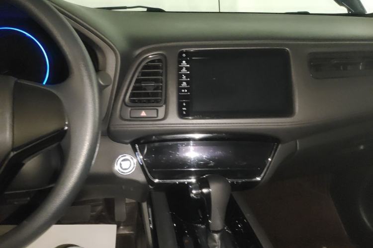 Used Honda Vezel 2019 220 TURBO CVT Luxury Edition China VI Center Console