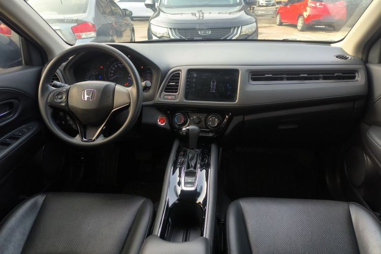Used Honda Vezel 2019 1.5L CVT Luxury Model China V Center Console