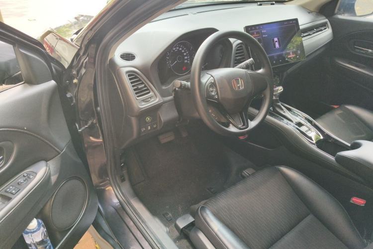 Used Honda Vezel 2019 1.5L CVT Luxury Model China VI Driver Seat