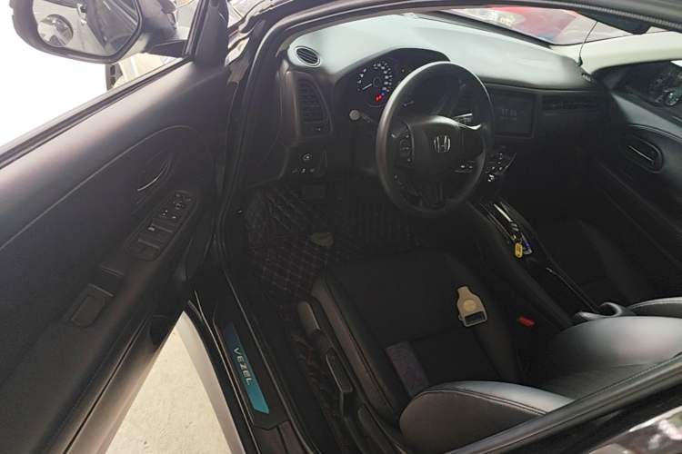 Used Honda Vezel 2019 220 TURBO CVT Luxury Edition China VI Driver Seat