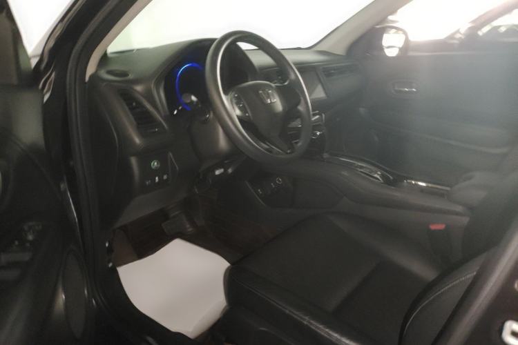 Used Honda Vezel 2019 220 TURBO CVT Luxury Edition China VI Driver Seat