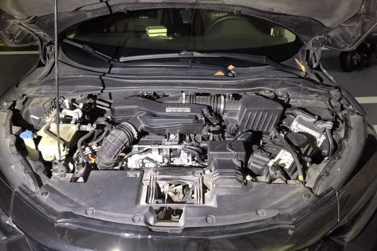 Used Honda Vezel 2019 220 TURBO CVT Luxury Edition China V Emission Standard Engine Bay