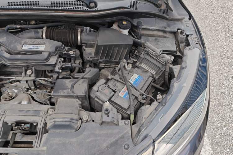 Used Honda Vezel 2019 220 TURBO CVT Luxury Edition China VI Engine Bay Left