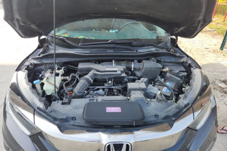 Used Honda Vezel 2019 220 TURBO CVT Elite Edition China VI Engine Bay