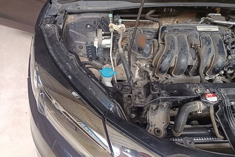 Used Honda Vezel 2019 1.5L CVT Pioneer Edition China VI Engine Bay Right