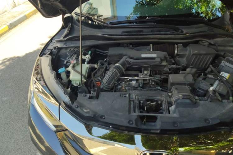 Used Honda Vezel 2019 220 TURBO CVT Elite Edition China VI Engine Bay Right