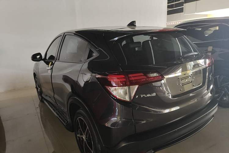 Used Honda Vezel 2019 220 TURBO CVT Luxury Edition China VI Exterior 2